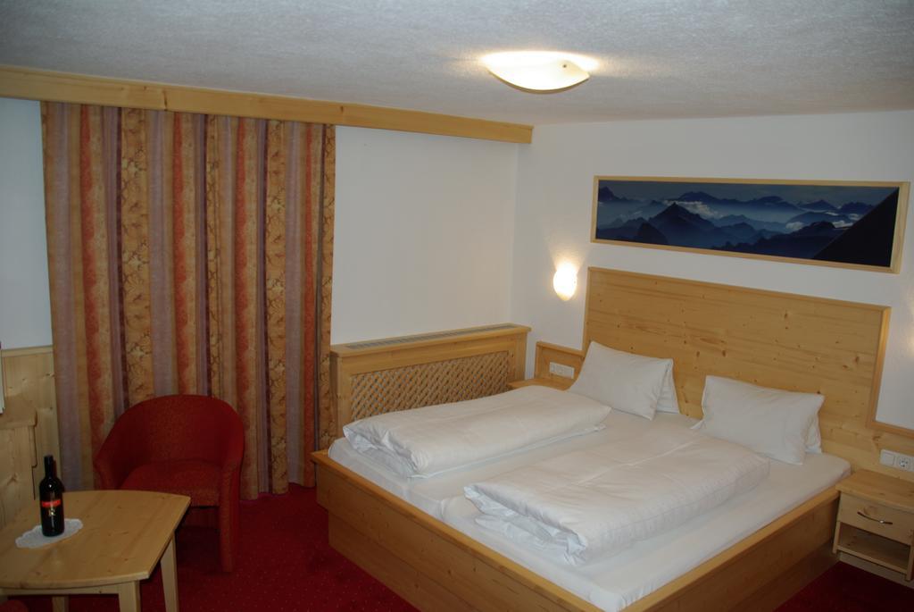 Alpenhof Pension-garni Penzion 3*